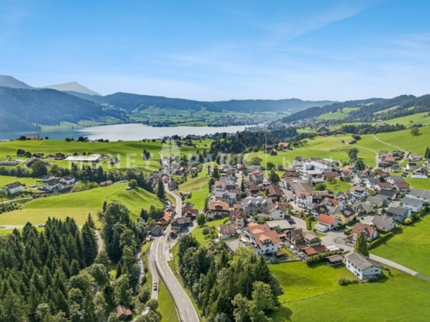 Appartement en attique de 4,5 pièces avec vue - Photo 13 sur 13