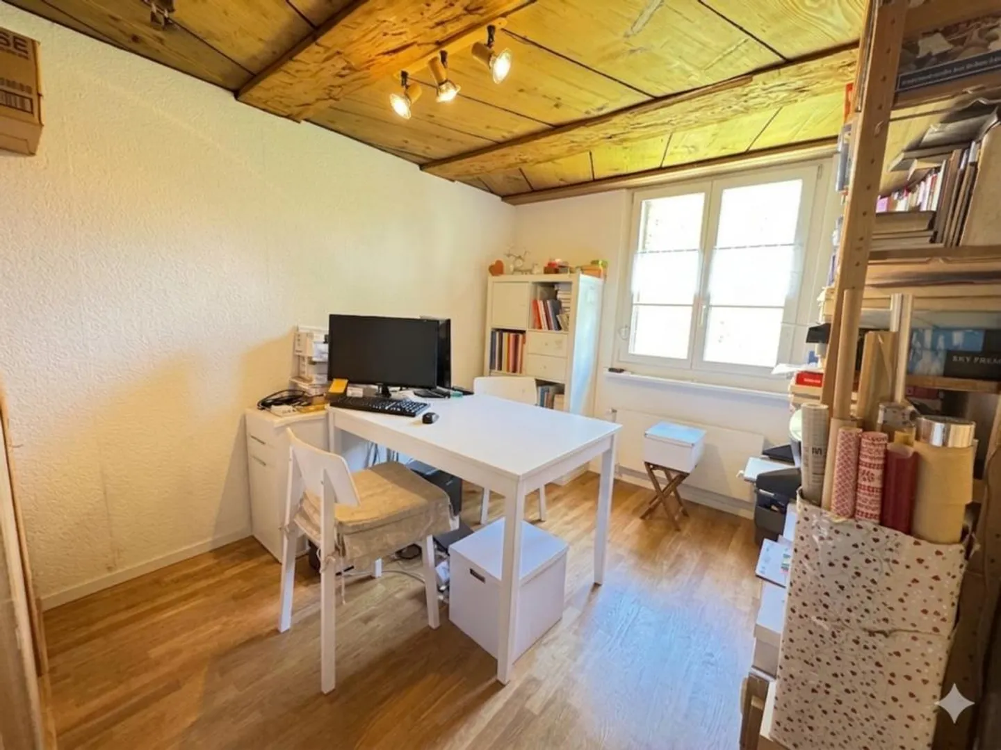 Charmante appartement 3.5 pièces avec atelier - Photo 7 sur 9