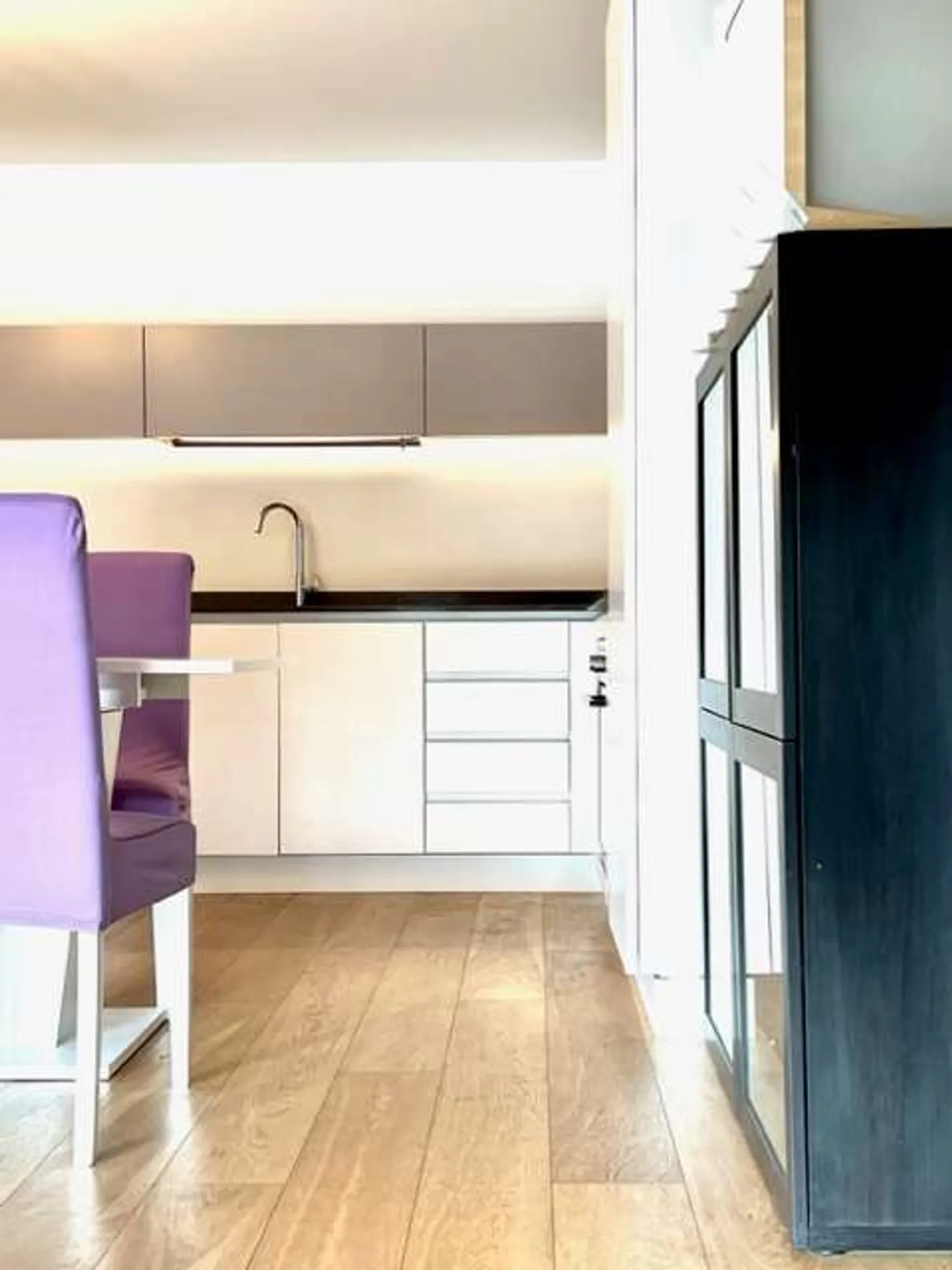 Magnifique appartement de 3,5 pièces de haute qualité - Photo 4 sur 13