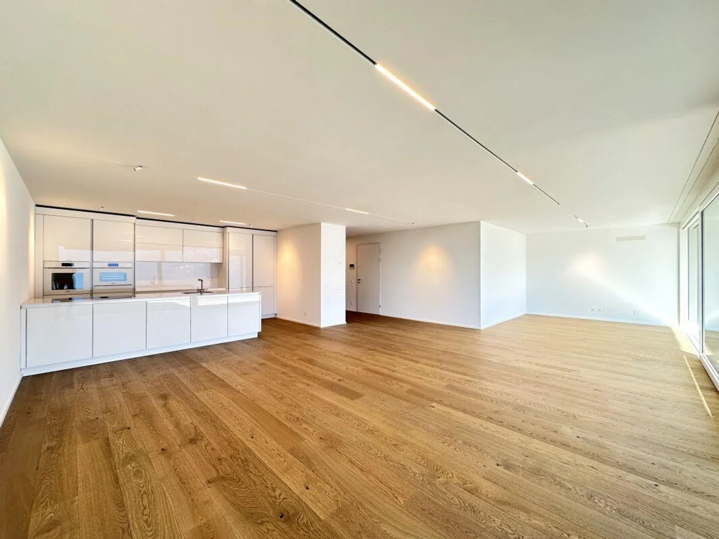 Vivere prestigiosamente a Minusio nella Residenza Estate & Esplanade - Foto 1 di 13