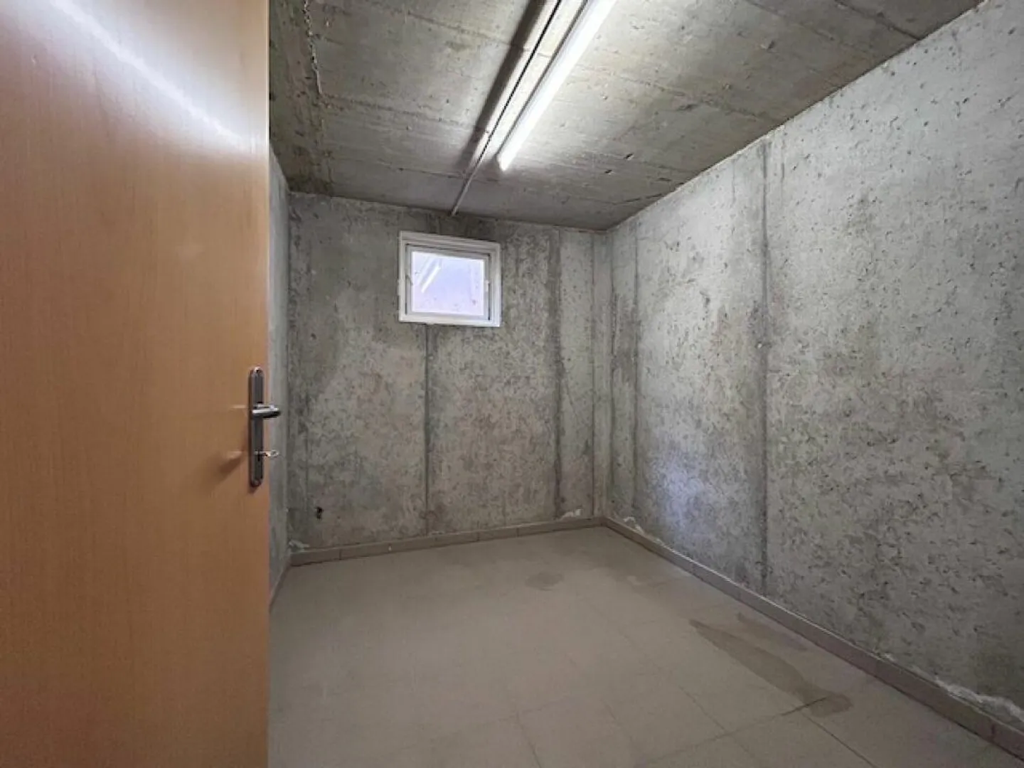 BELLE MAISON INDIVIDUELLE AVEC JARDIN ET 4 PLACES DE PARKING - Photo 25 sur 30