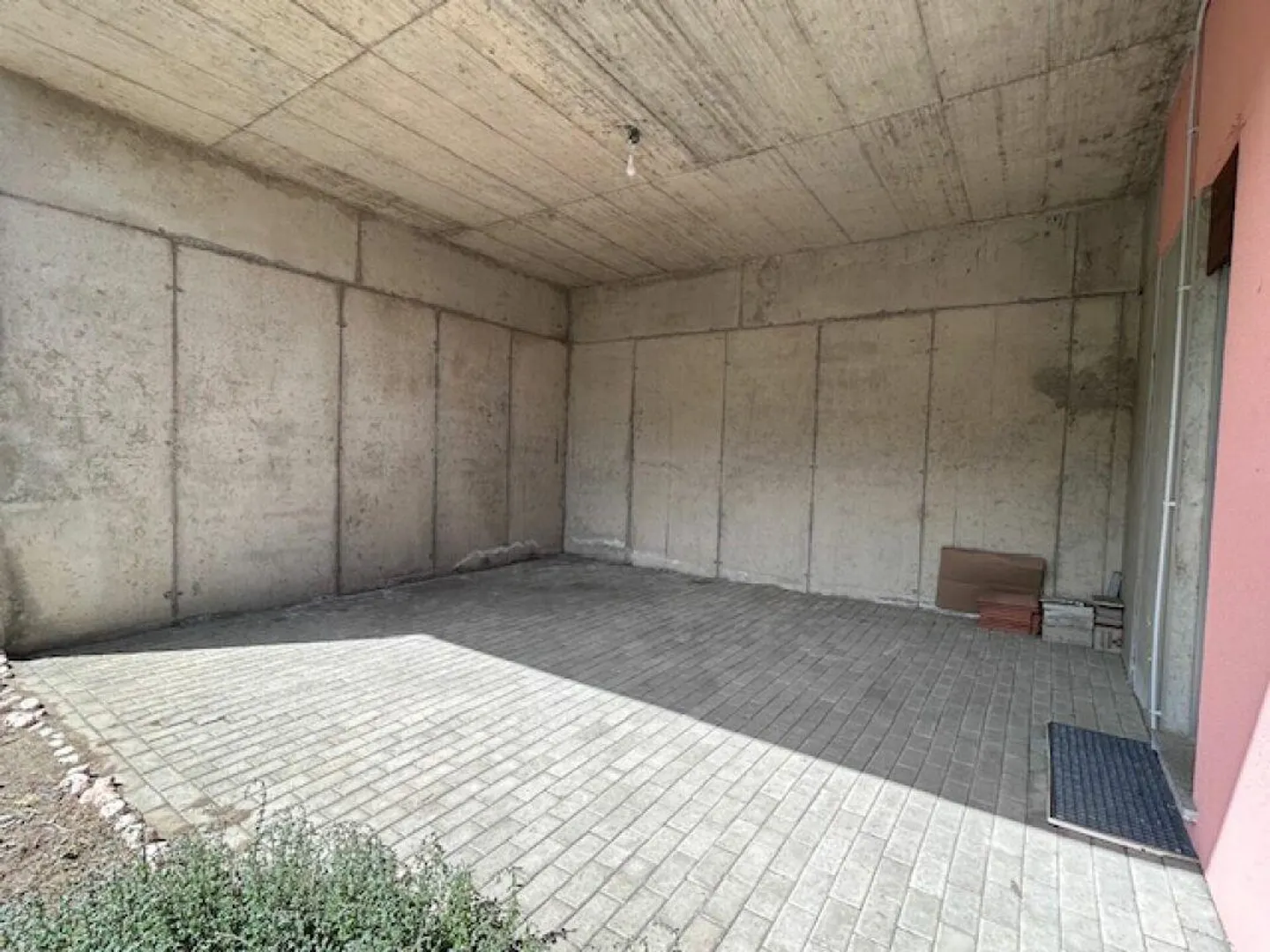 BELLE MAISON INDIVIDUELLE AVEC JARDIN ET 4 PLACES DE PARKING - Photo 26 sur 30