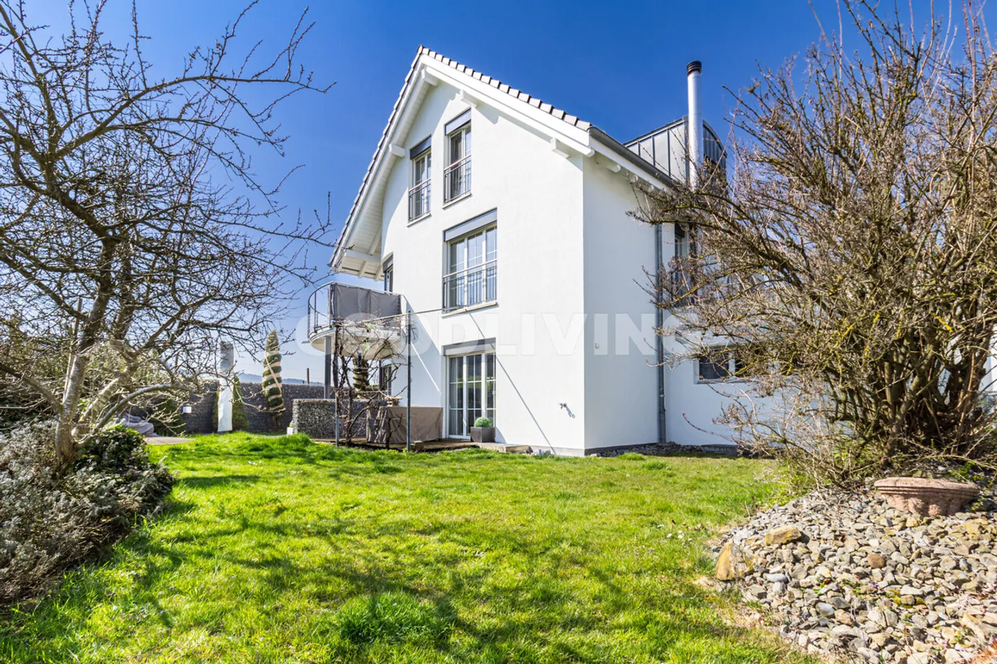 Modernes Chalet mit Weitblick - Foto 1 von 7
