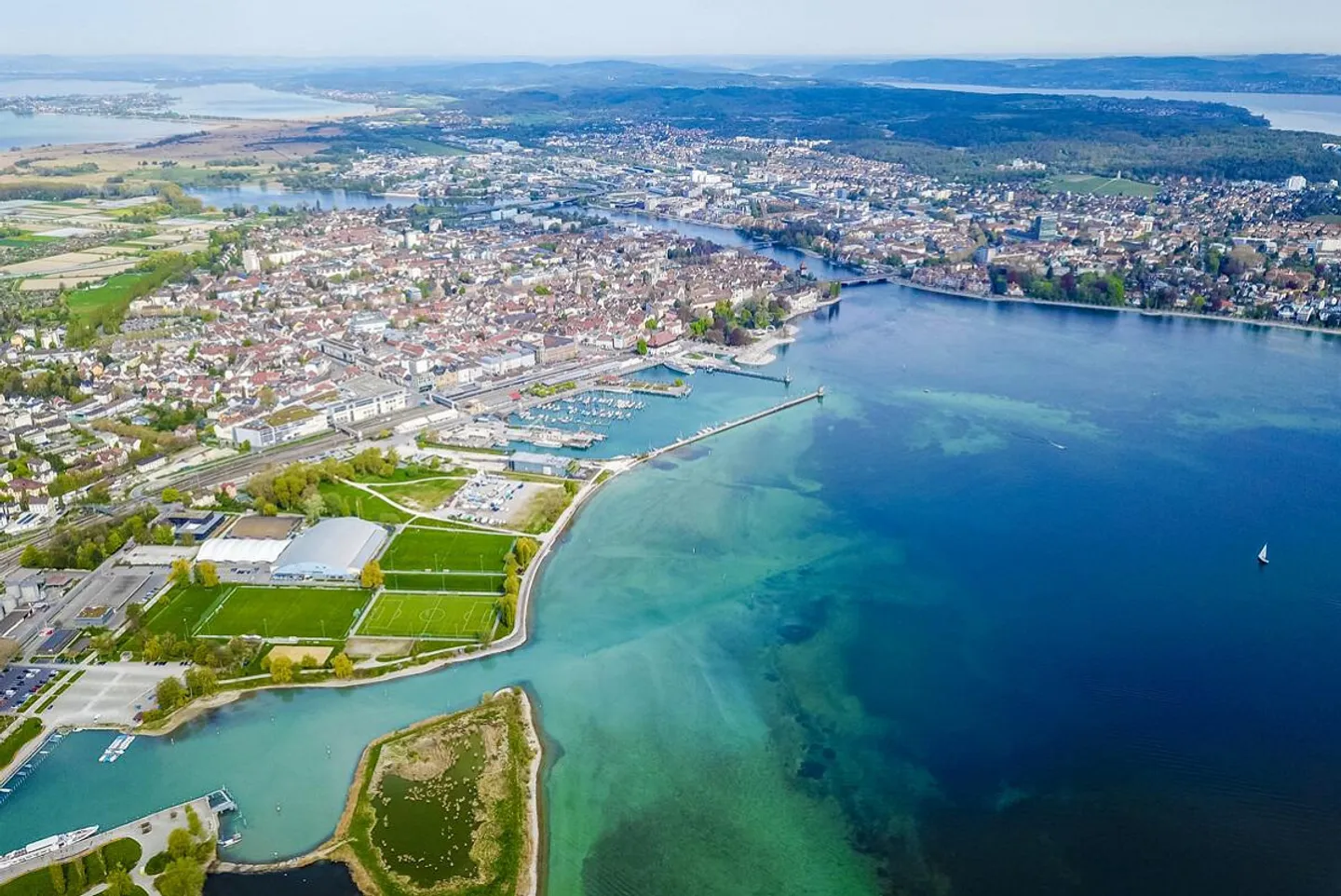 Pour les visionnaires, les particuliers et les entrepreneurs de Suisse et de l'étranger - Photo 1 sur 2