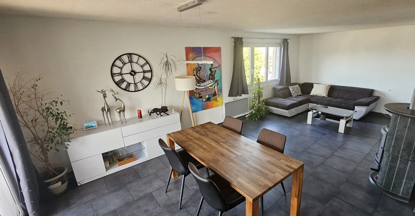 Villa con 2 appartamenti - Foto 3 di 4