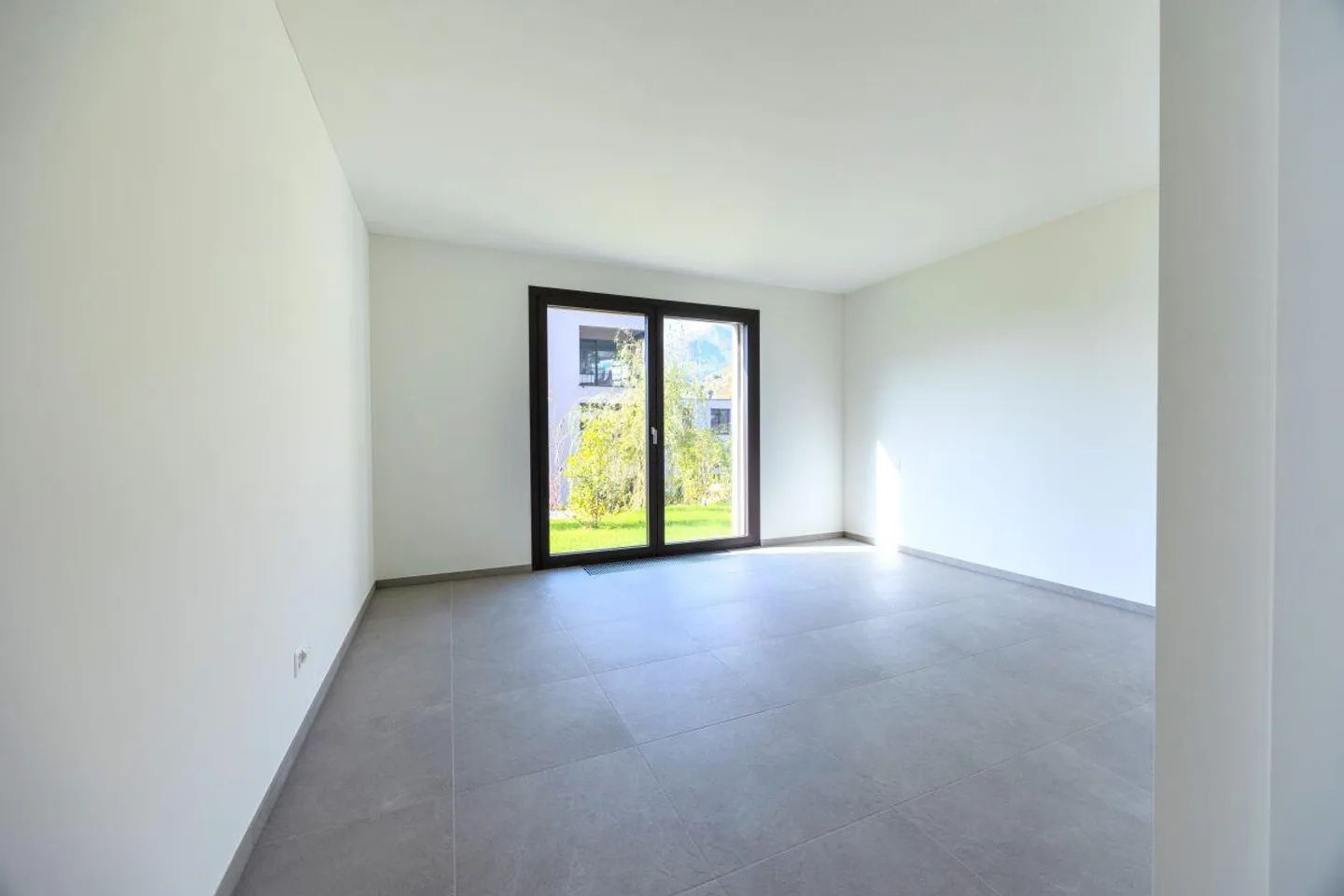 Nuovo appartamento di 4,5 stanze con giardino - Residenza Ai Giardini - Foto 8 di 11