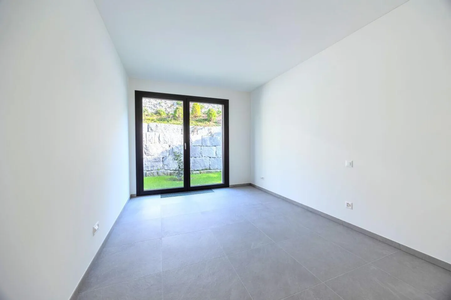Nuovo appartamento di 4,5 stanze con giardino - Residenza Ai Giardini - Foto 9 di 11