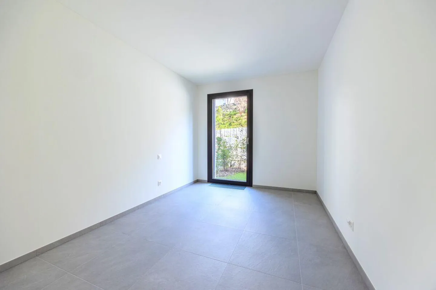 Nuovo appartamento di 4,5 stanze con giardino - Residenza Ai Giardini - Foto 10 di 11