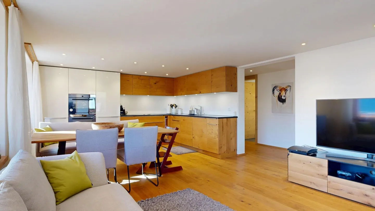 Pany : Maison ensoleillée avec jardin et vue panoramique - Photo 2 sur 18