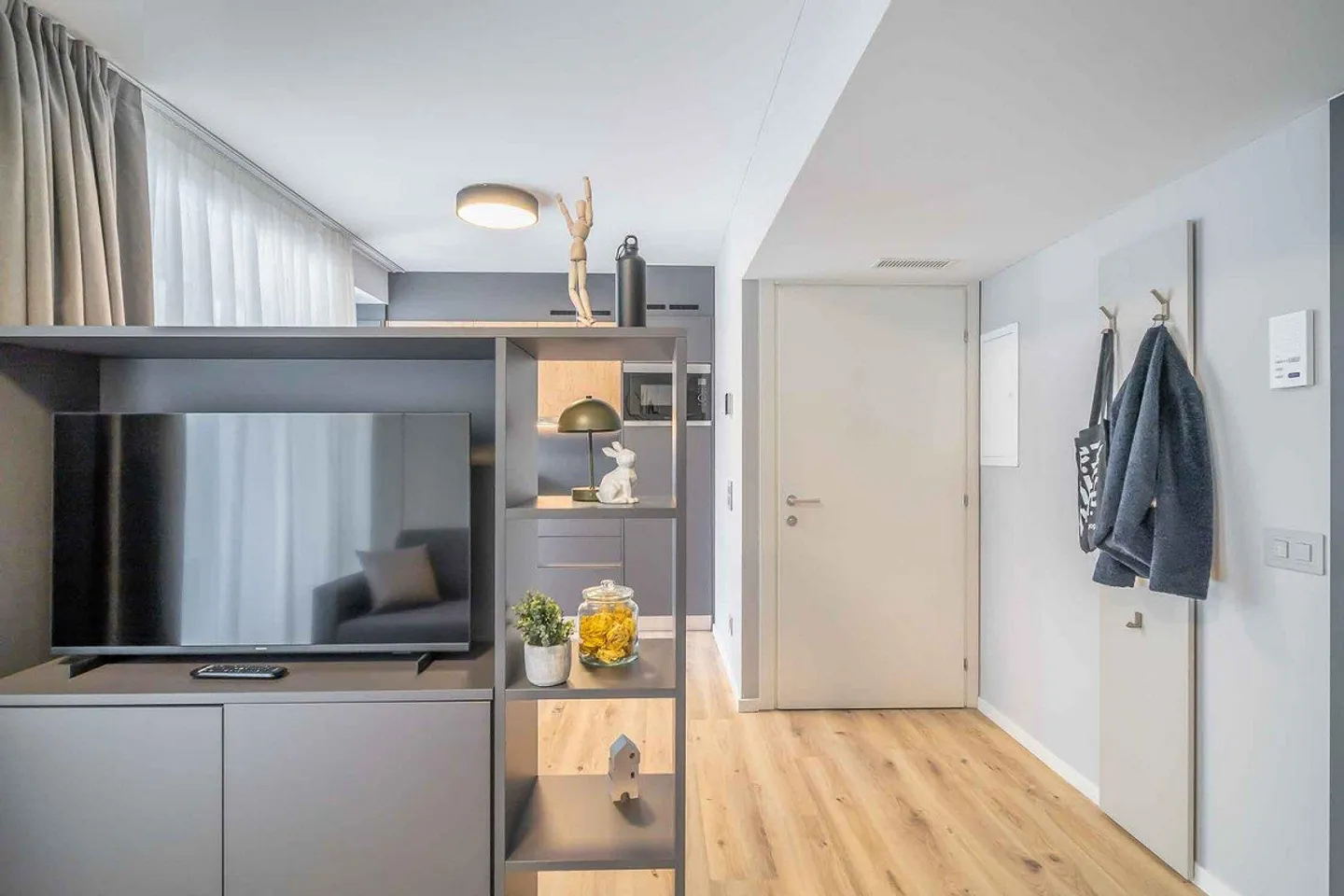 City Pop - Cosy Studio Apartments just next to HB Zürich - Photo 10 of 14
