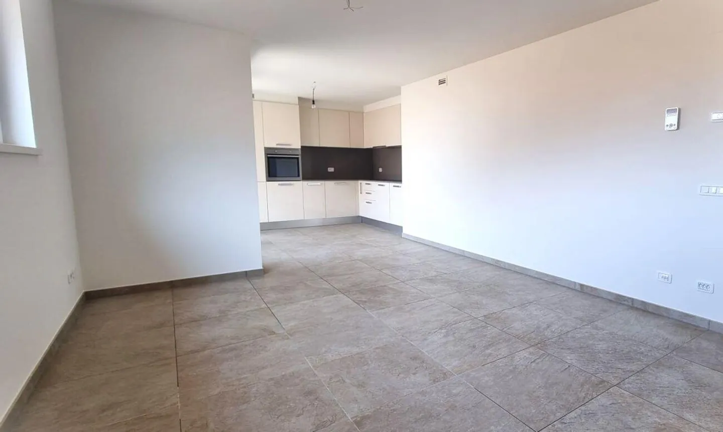 Modernes Apartment in Sant'Antonino - Foto 3 von 13