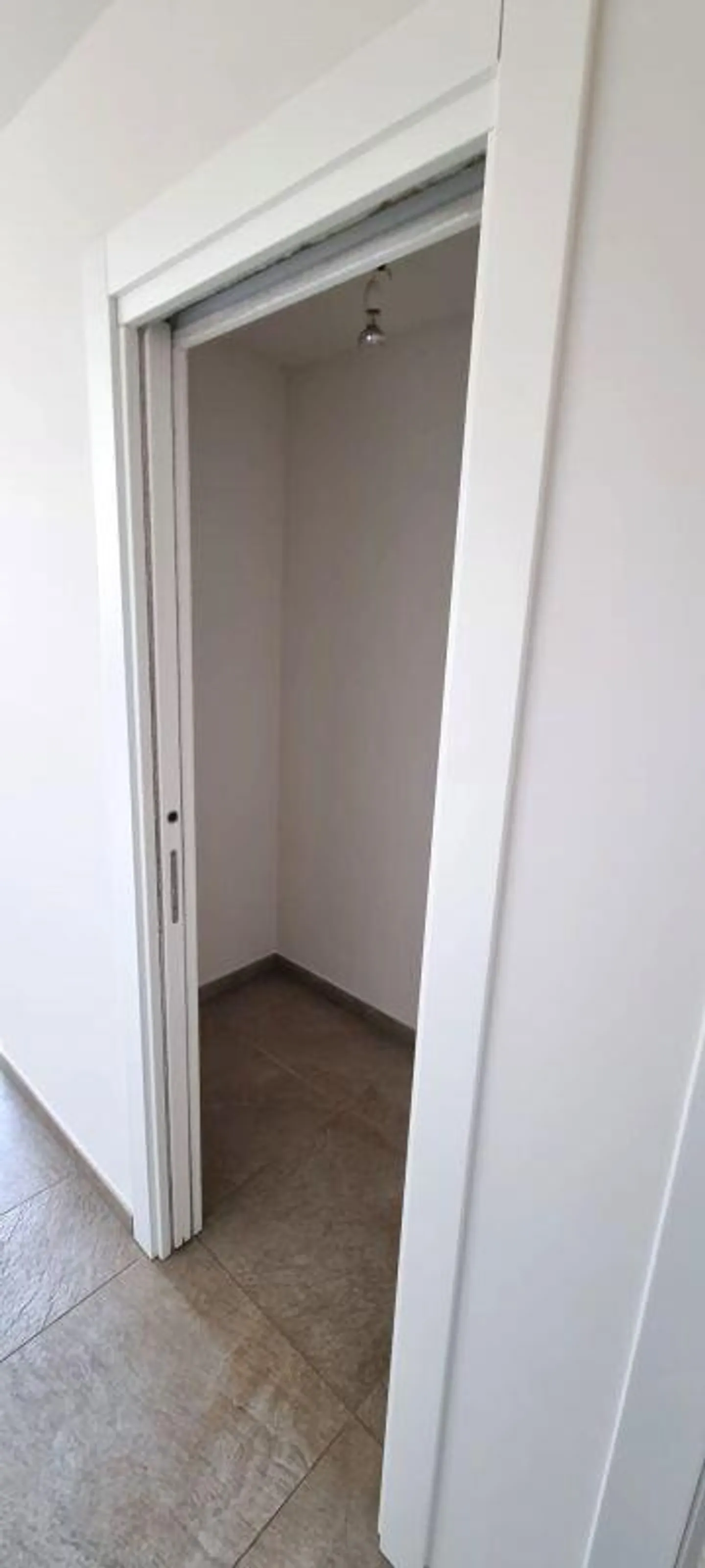 Modernes Apartment in Sant'Antonino - Foto 5 von 13