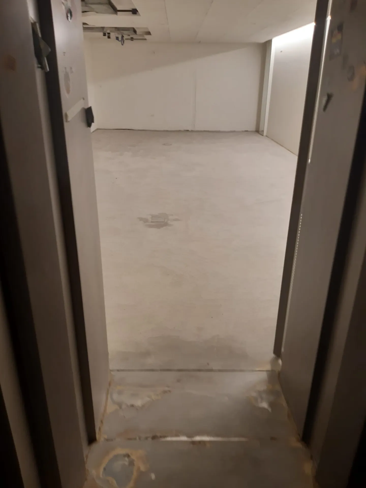 Spazi di stoccaggio versatili disponibili - Foto 3 di 3