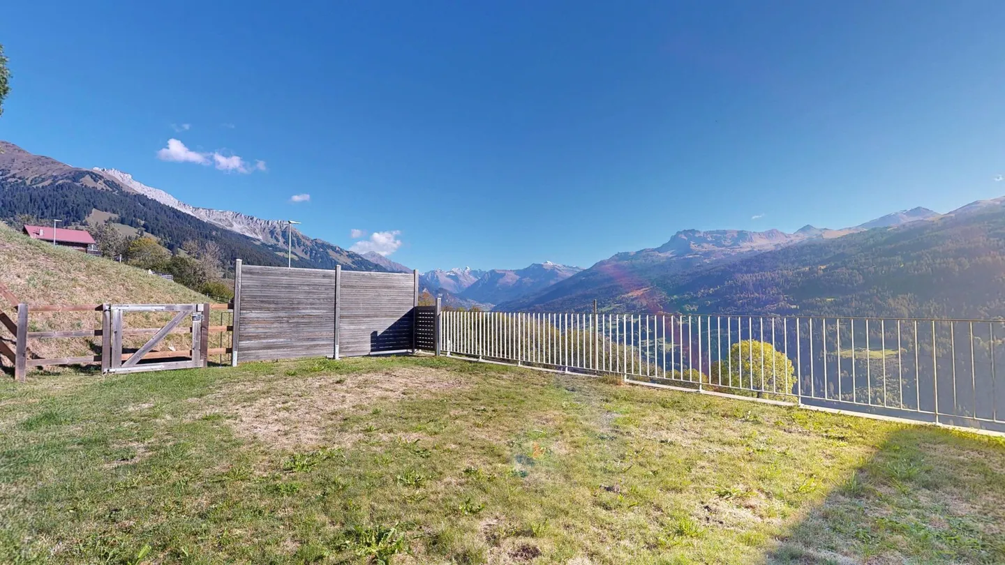 Pany : Maison ensoleillée avec jardin et vue panoramique - Photo 14 sur 18