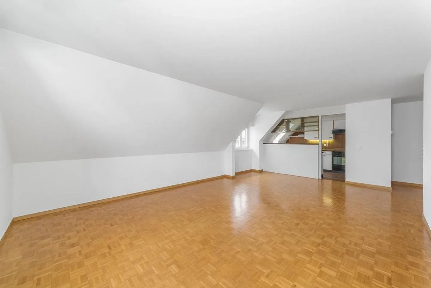 2.5-room apartment for rent in Aesch ZH - Photo 2 of 9