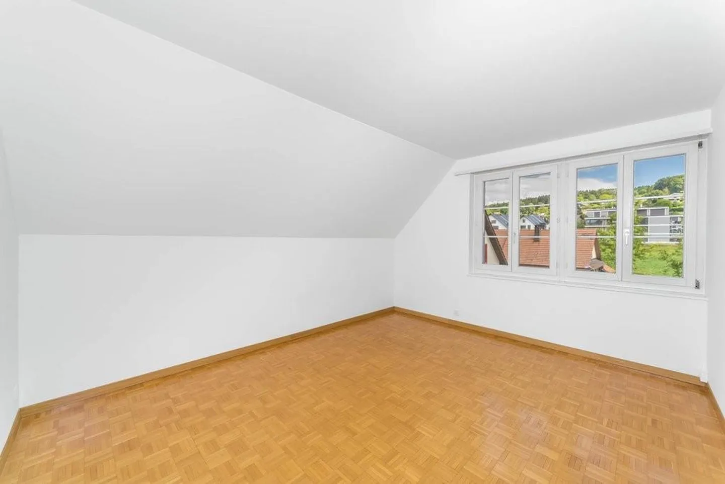 2.5-room apartment for rent in Aesch ZH - Photo 4 of 9