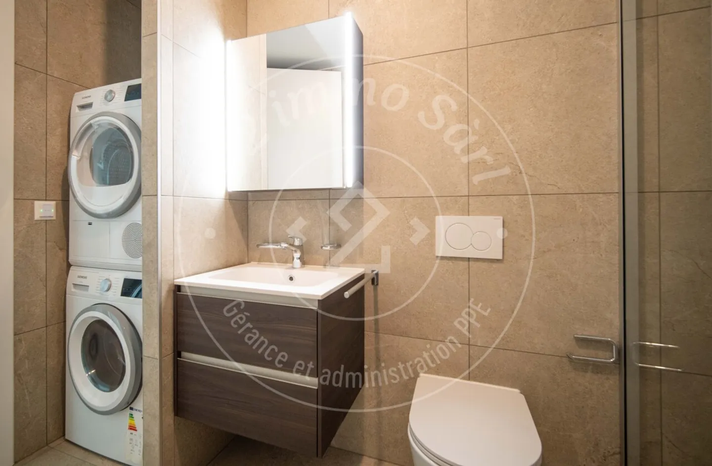 Rare 2.5-room apartment on the ground floor with garden - Photo 9 of 9