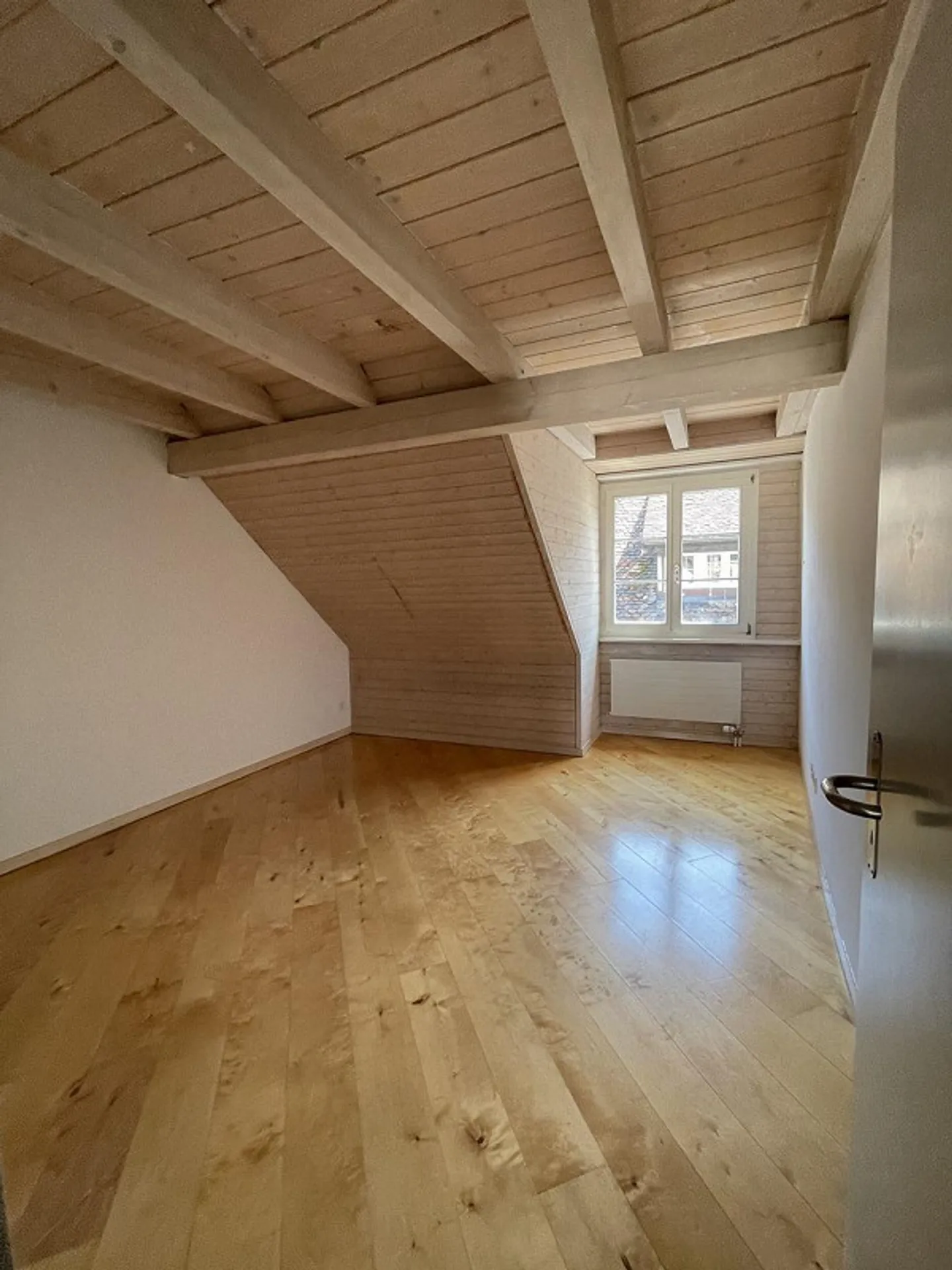 Appartamento duplex con balcone nella Neustadt - Foto 5 di 11
