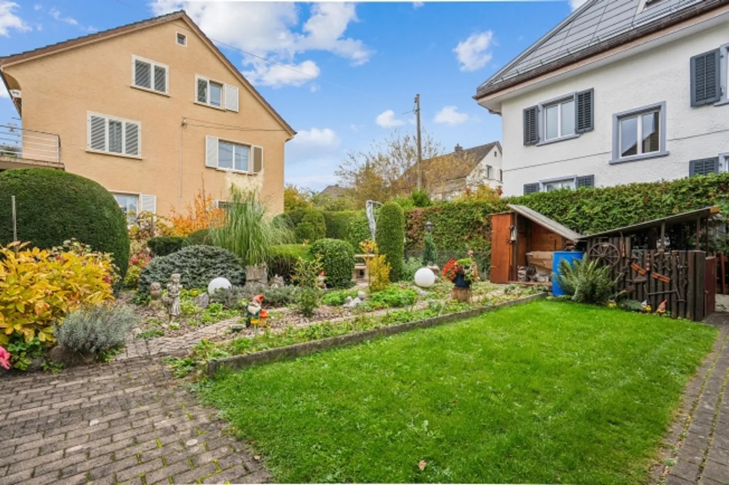 Charming single-family home with comfort and well-kept garden in Wettingen - Photo 2 of 13
