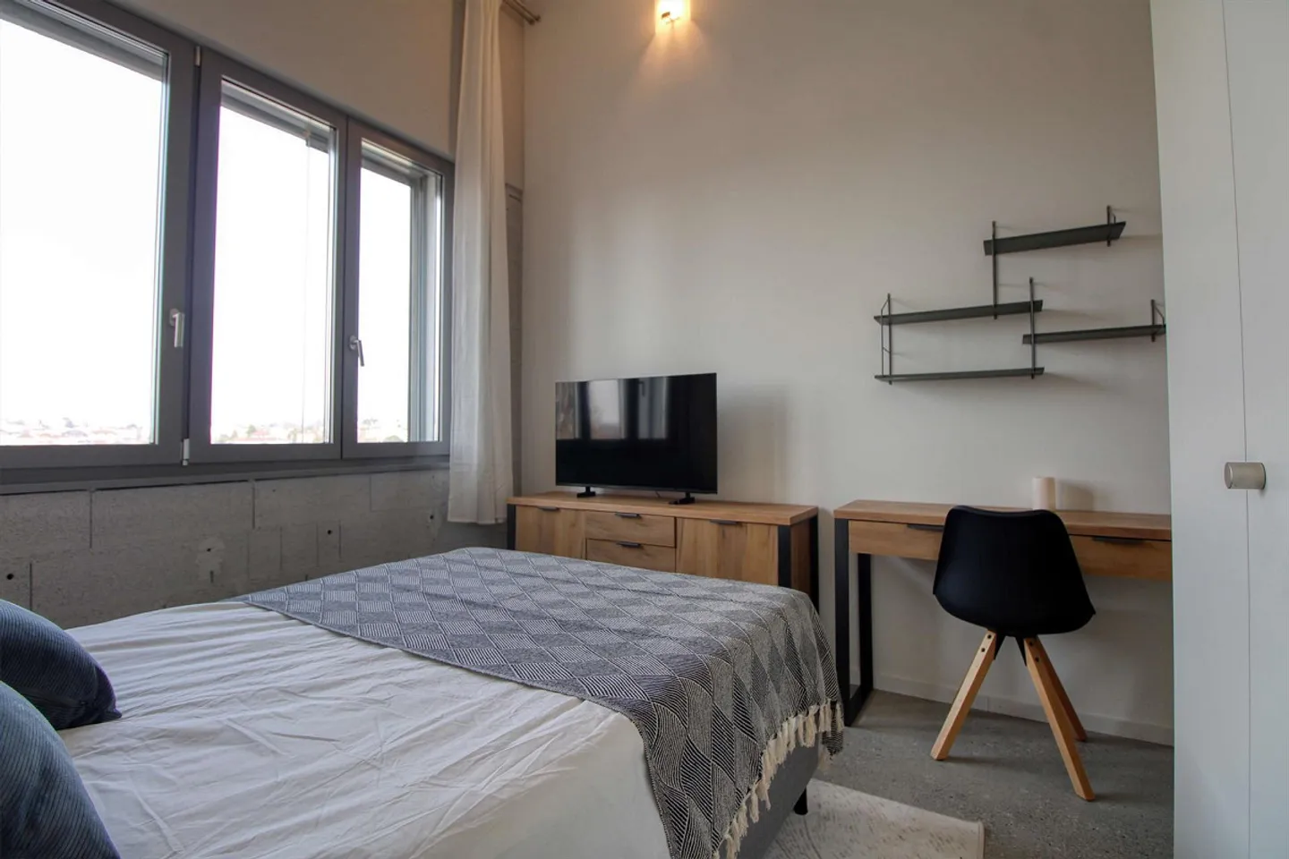 Coliving moderno che unisce intimità, lavoro e vita condivisa a Renens - Foto 2 di 30