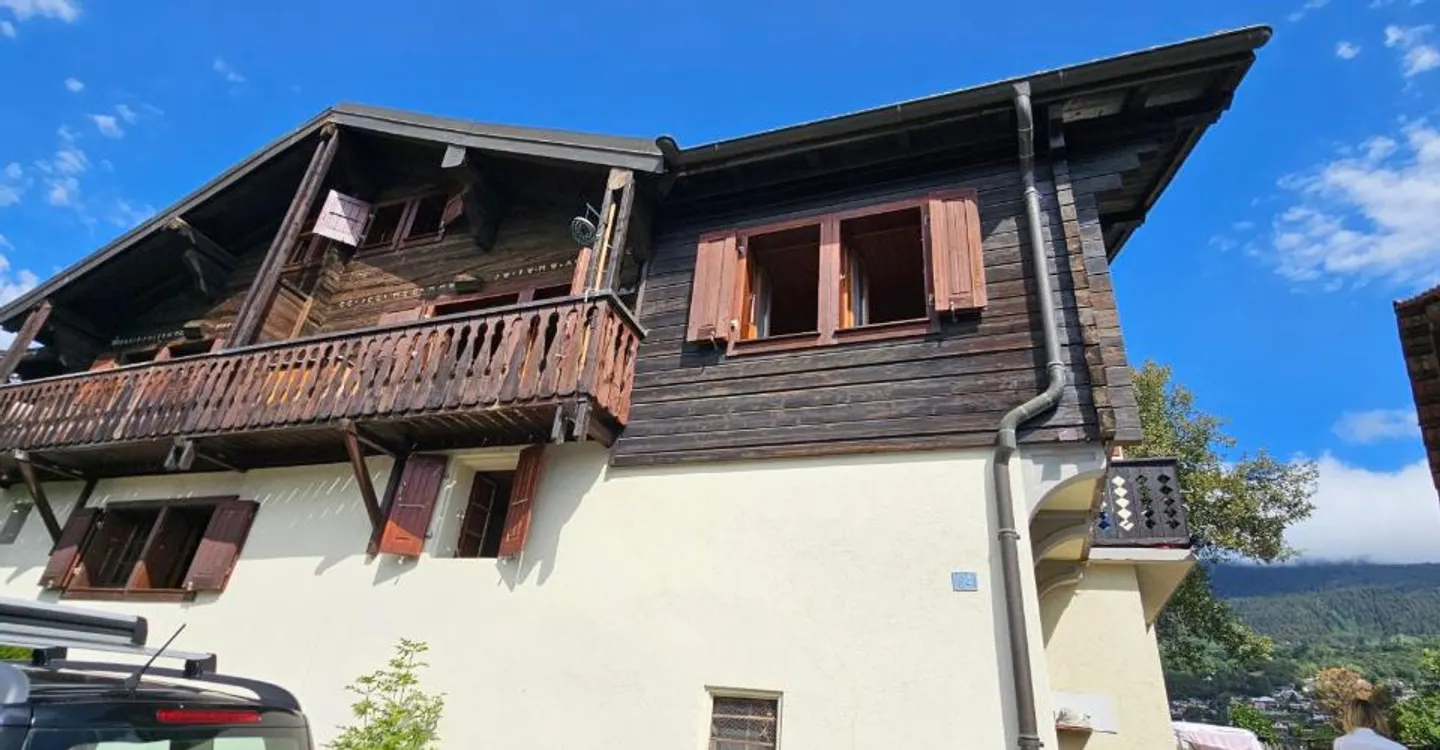 Charmante Maison Familiale à Savièse - Photo 2 sur 12
