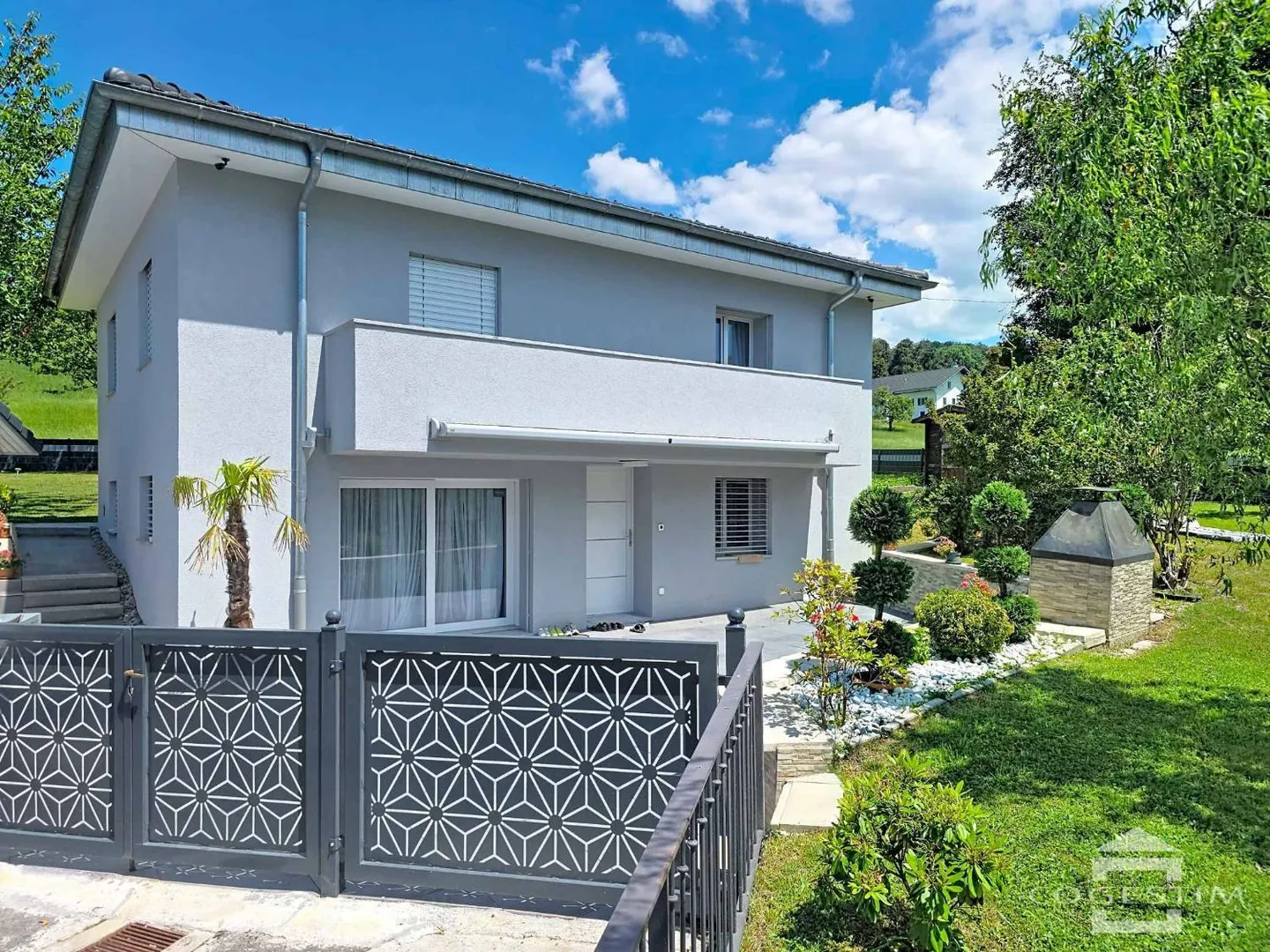 Renovated individual villa with large plot and unobstructed view - Photo 13 of 13
