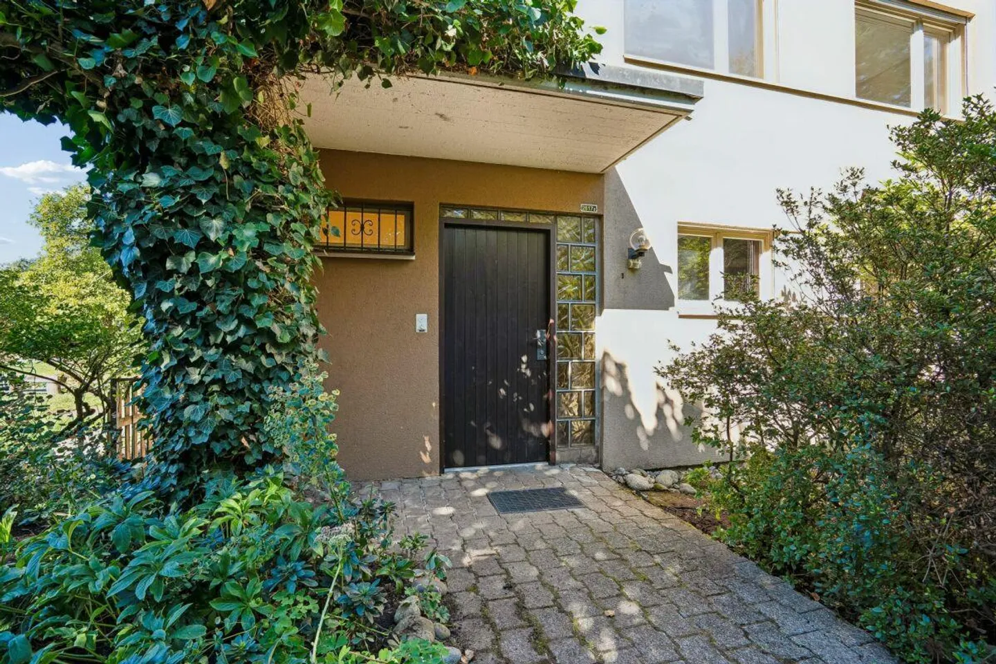 Charmantes Einfamilienhaus mit Seesicht - Foto 4 von 30