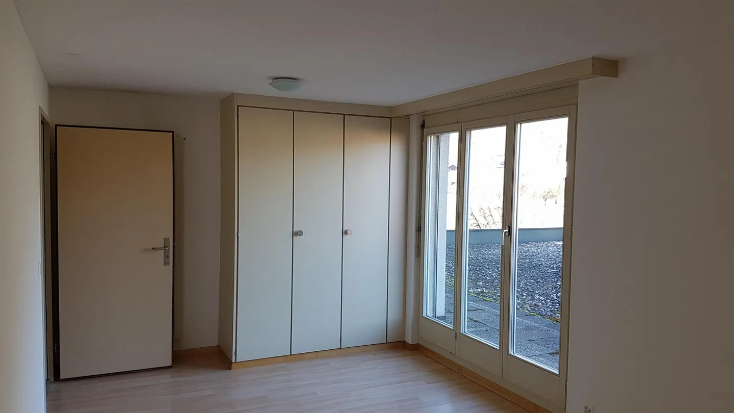Charmantes Studio mit Balkon - Foto 2 von 6