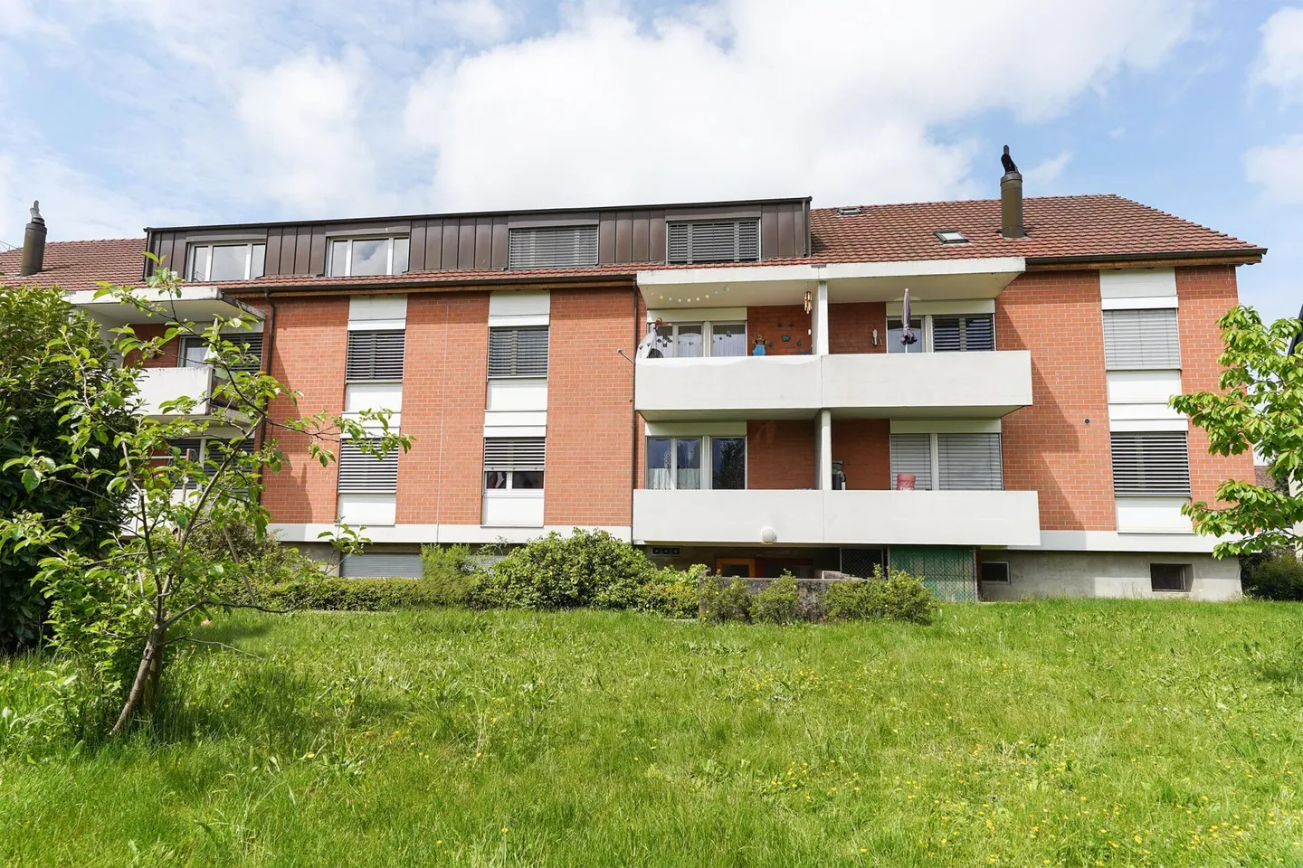 Appartement sous les combles de 4,5 pièces à Reinach - Photo 18 sur 18
