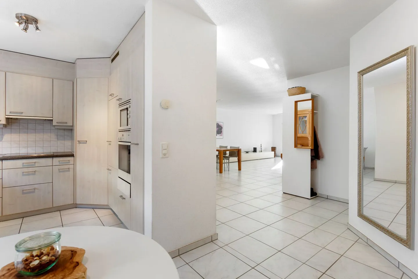 FELICITÀ con giardino privato! - Foto 4 di 15