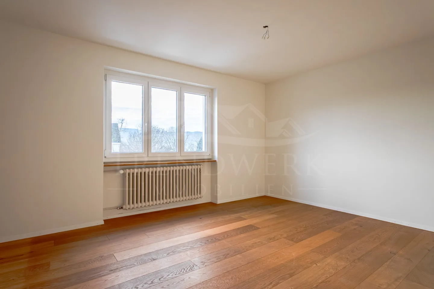 «Gepflegtes 7.5-Zimmer-Einfamilienhaus mit Garten im Luzerner Seetal» - Foto 7 von 14