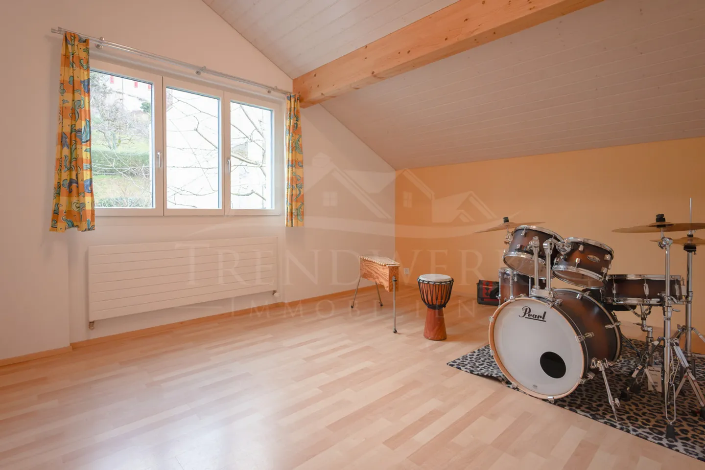 «Gepflegtes 7.5-Zimmer-Einfamilienhaus mit Garten im Luzerner Seetal» - Foto 10 von 14