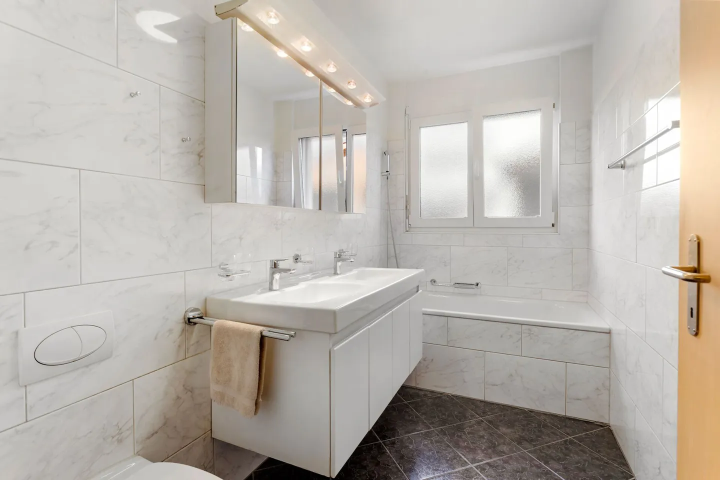 FELICITÀ con giardino privato! - Foto 11 di 15