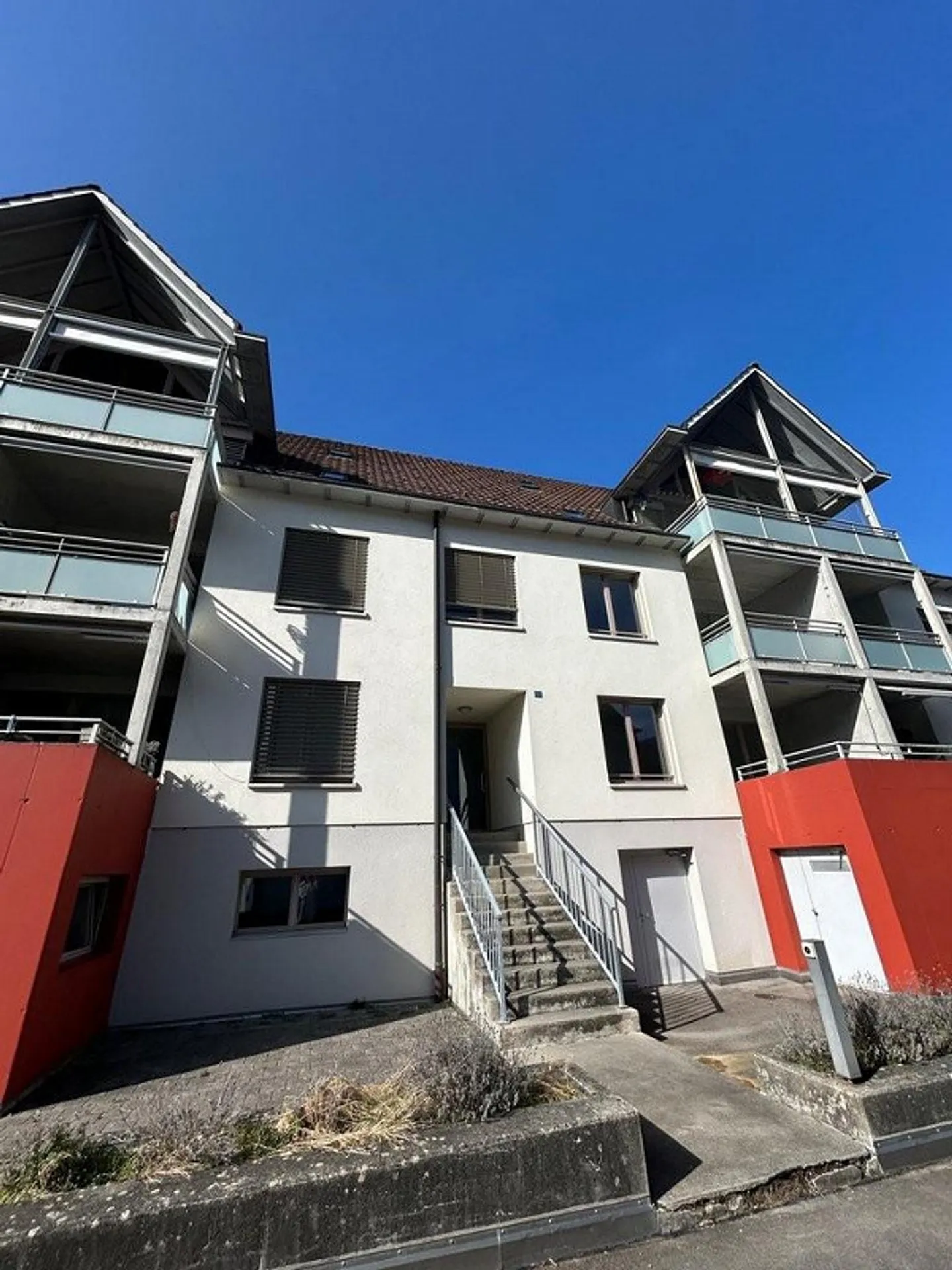 Living in Nature - Spacious 4.5-Room Apartment with Garden Terrace - Photo 1 of 12