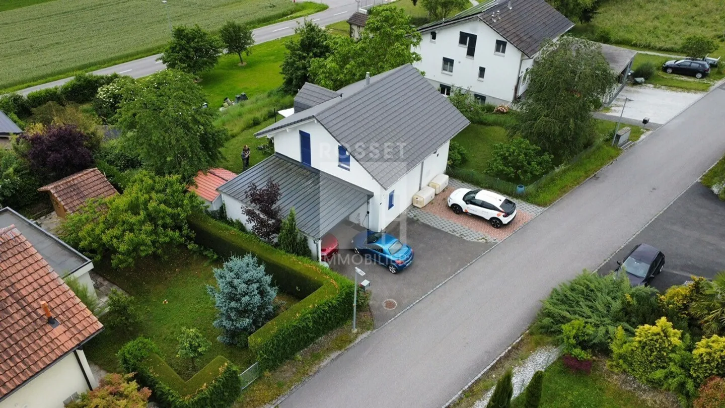 Bella casa unifamiliare in vendita a Villeneuve - Foto 3 di 8