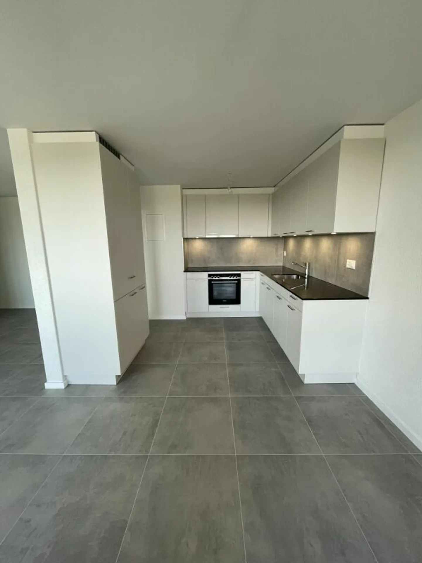 Wohnung mieten - Foto 3 von 13