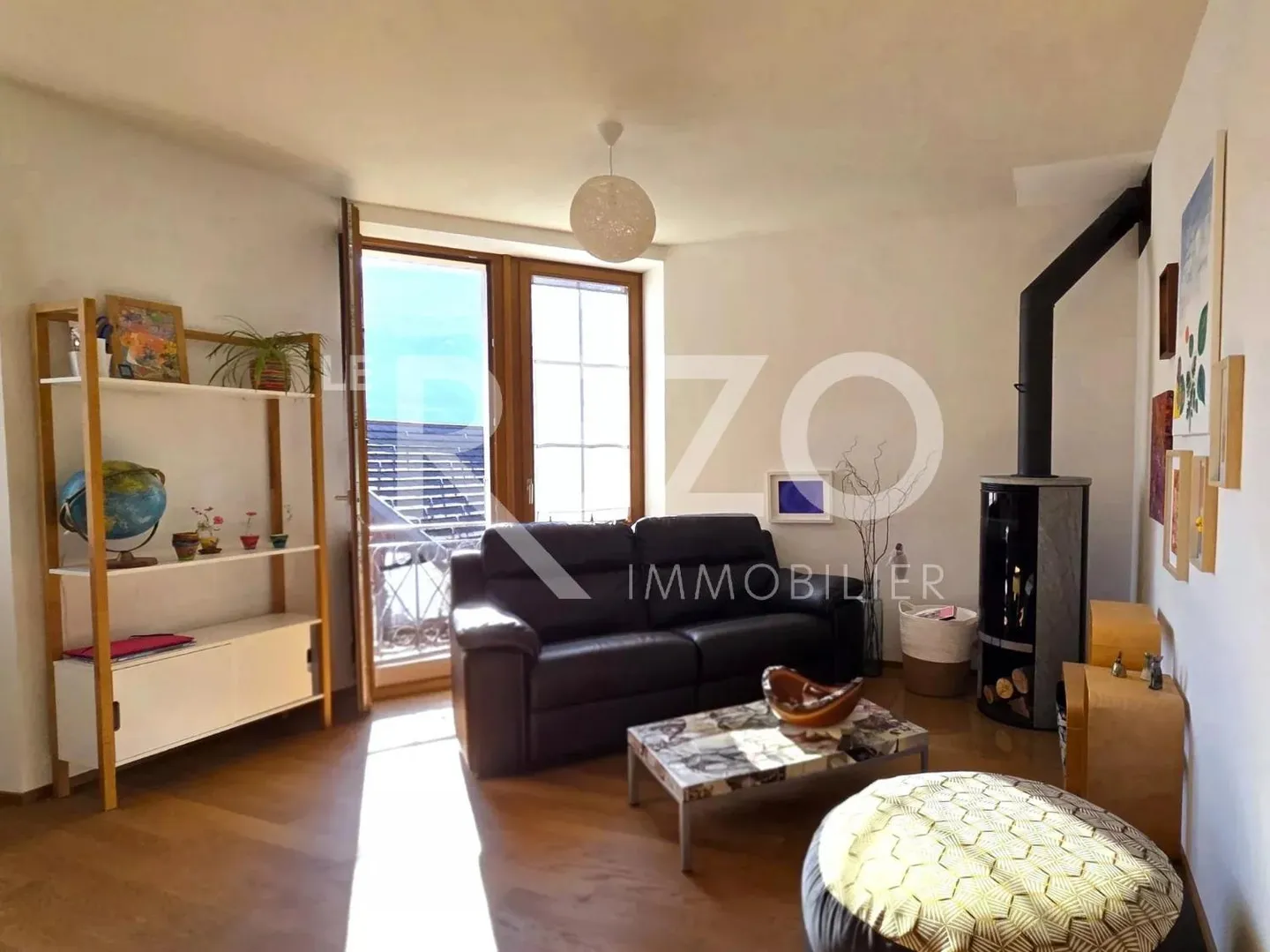 Haus mit 2 Wohnungen hochwertig - Komplett renoviert - Sierre - Foto 3 von 13