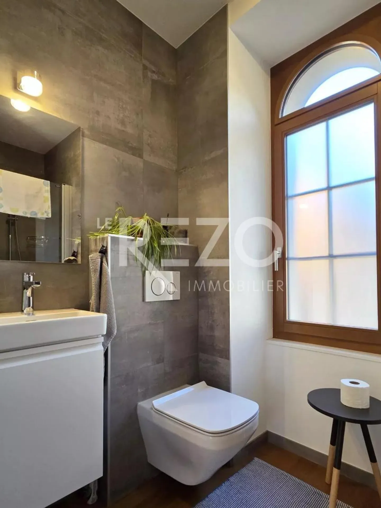 Haus mit 2 Wohnungen hochwertig - Komplett renoviert - Sierre - Foto 7 von 13