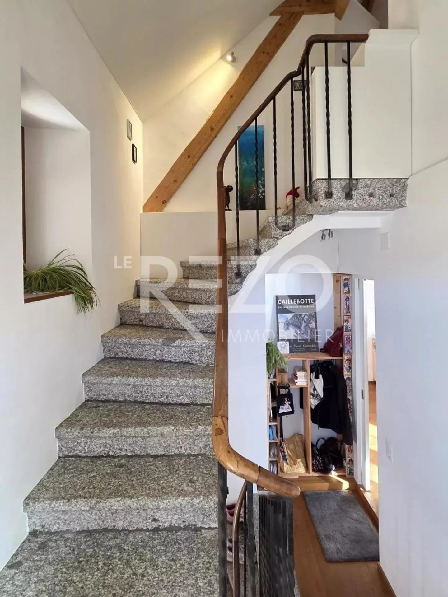 Haus mit 2 Wohnungen hochwertig - Komplett renoviert - Sierre - Foto 10 von 13