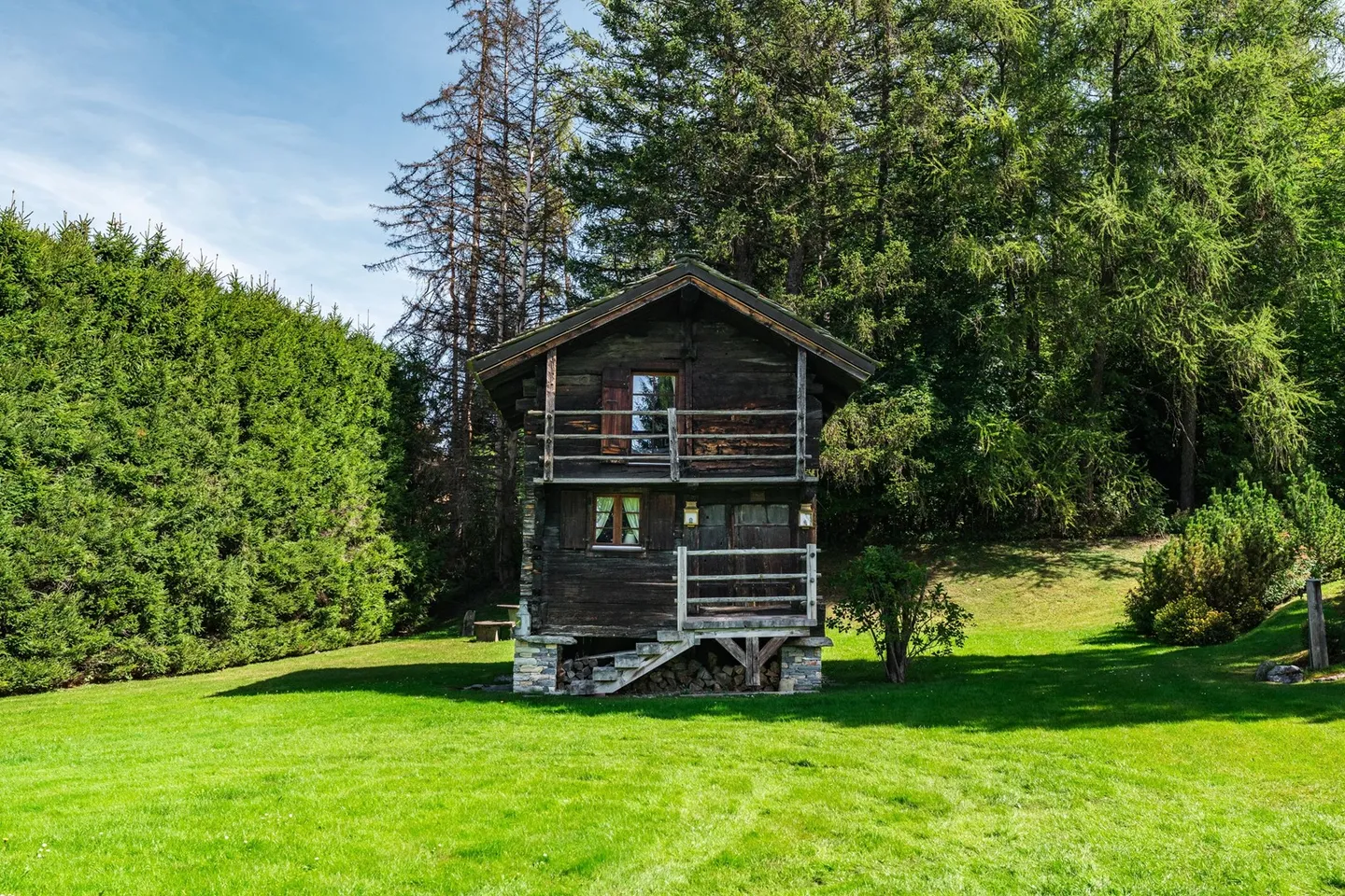 Außergewöhnliches Chalet nur wenige Schritte vom Crans-Montana Golfplatz entfernt - Foto 20 von 22