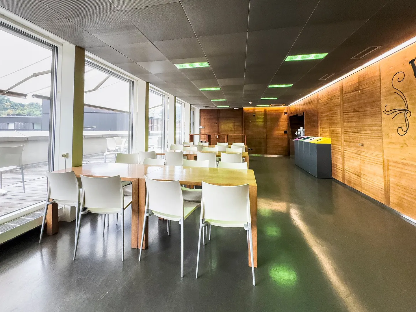 In the city center: office or practice rooms directly at the train station - Photo 5 of 14