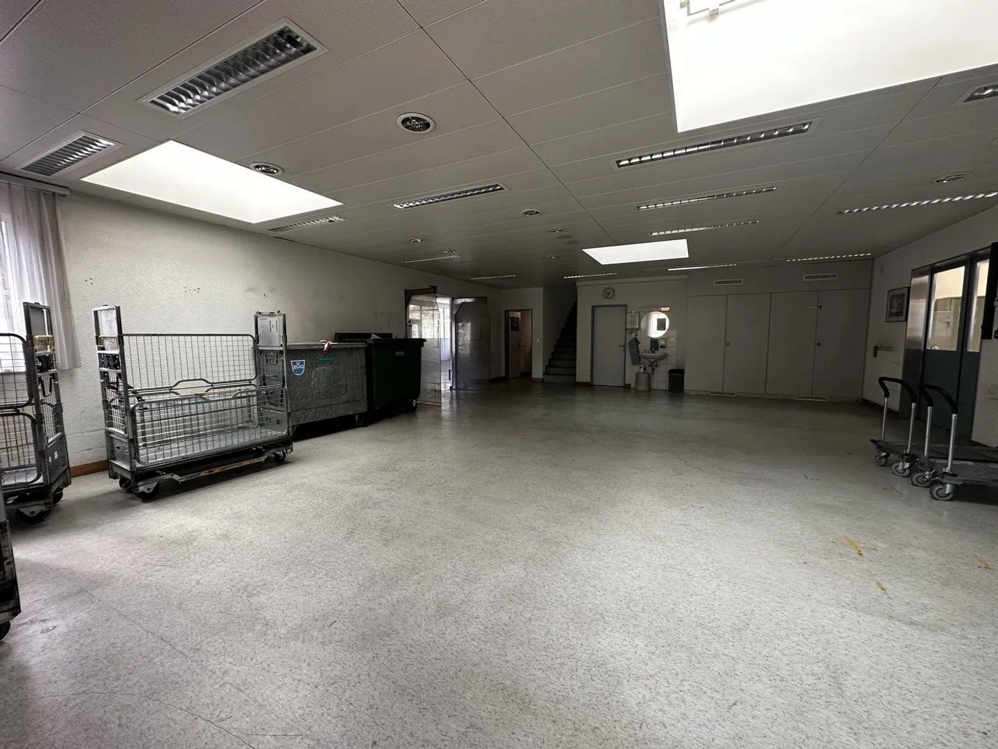 Spazio commerciale nel centro di Bubendorf - Foto 4 di 4