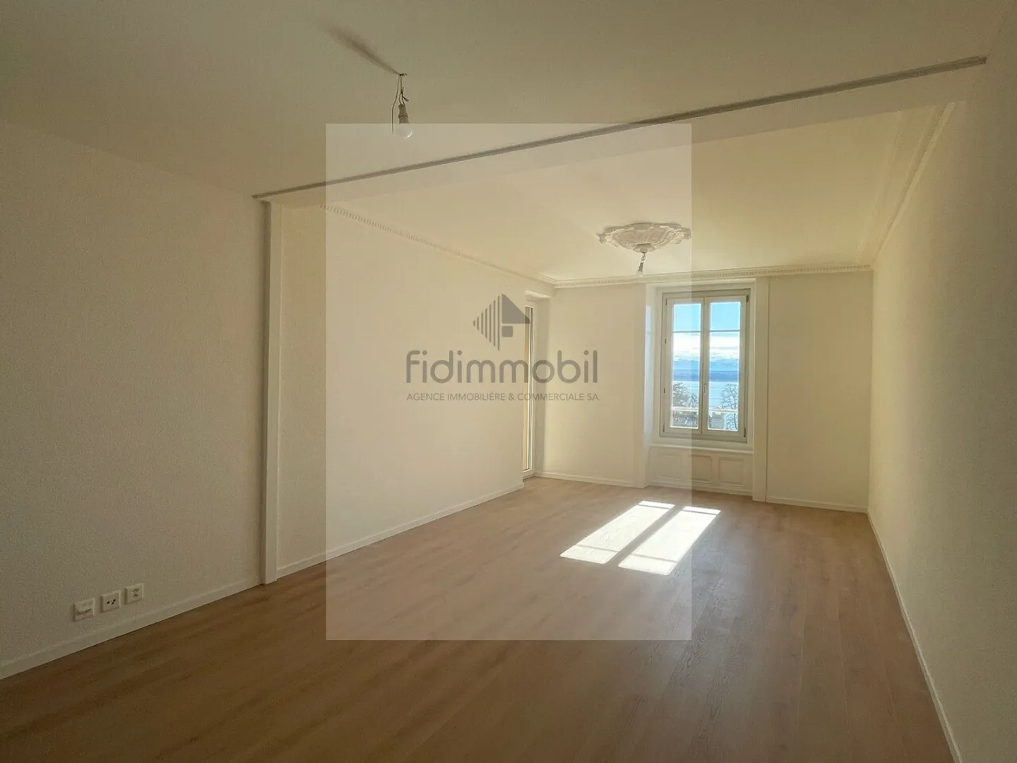 Appartement avec 3,5 pièces entièrement rénové - Photo 1 sur 7