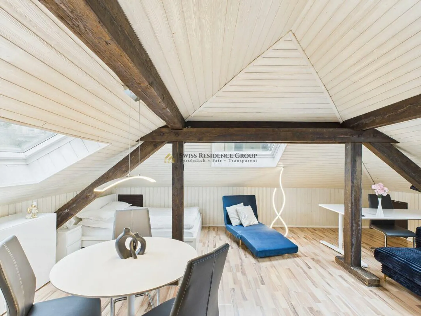 Great penthouse apartment in the heart of the city - Photo 3 of 24