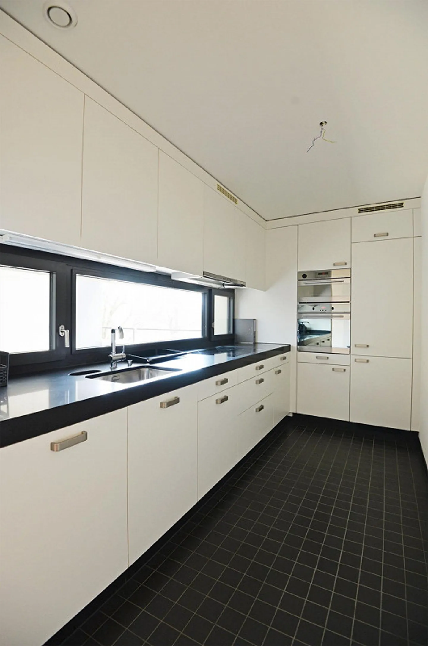 Appartamento da sogno in una posizione meravigliosa a Höngg! - Foto 6 di 10