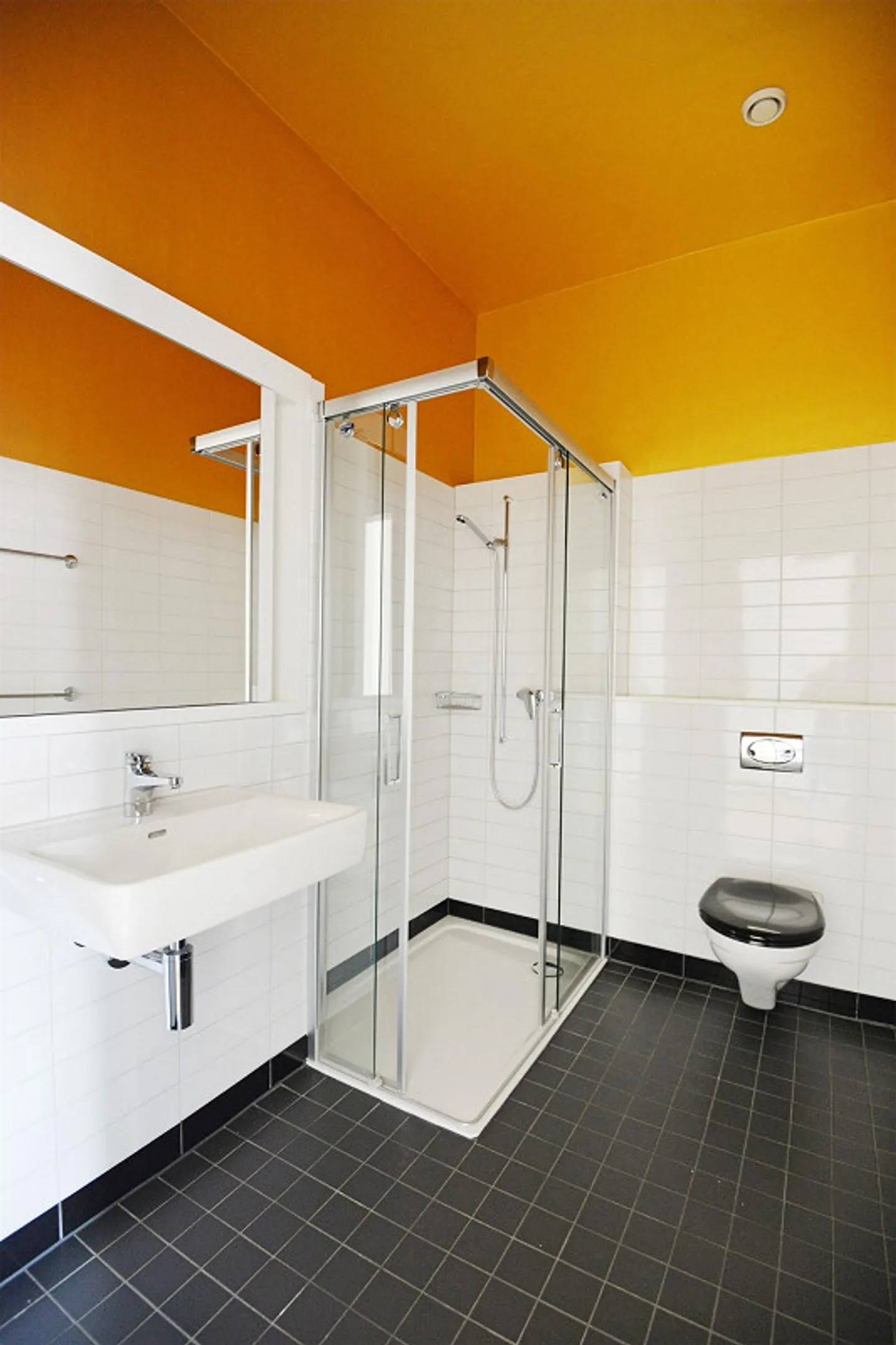 Appartamento da sogno in una posizione meravigliosa a Höngg! - Foto 7 di 10