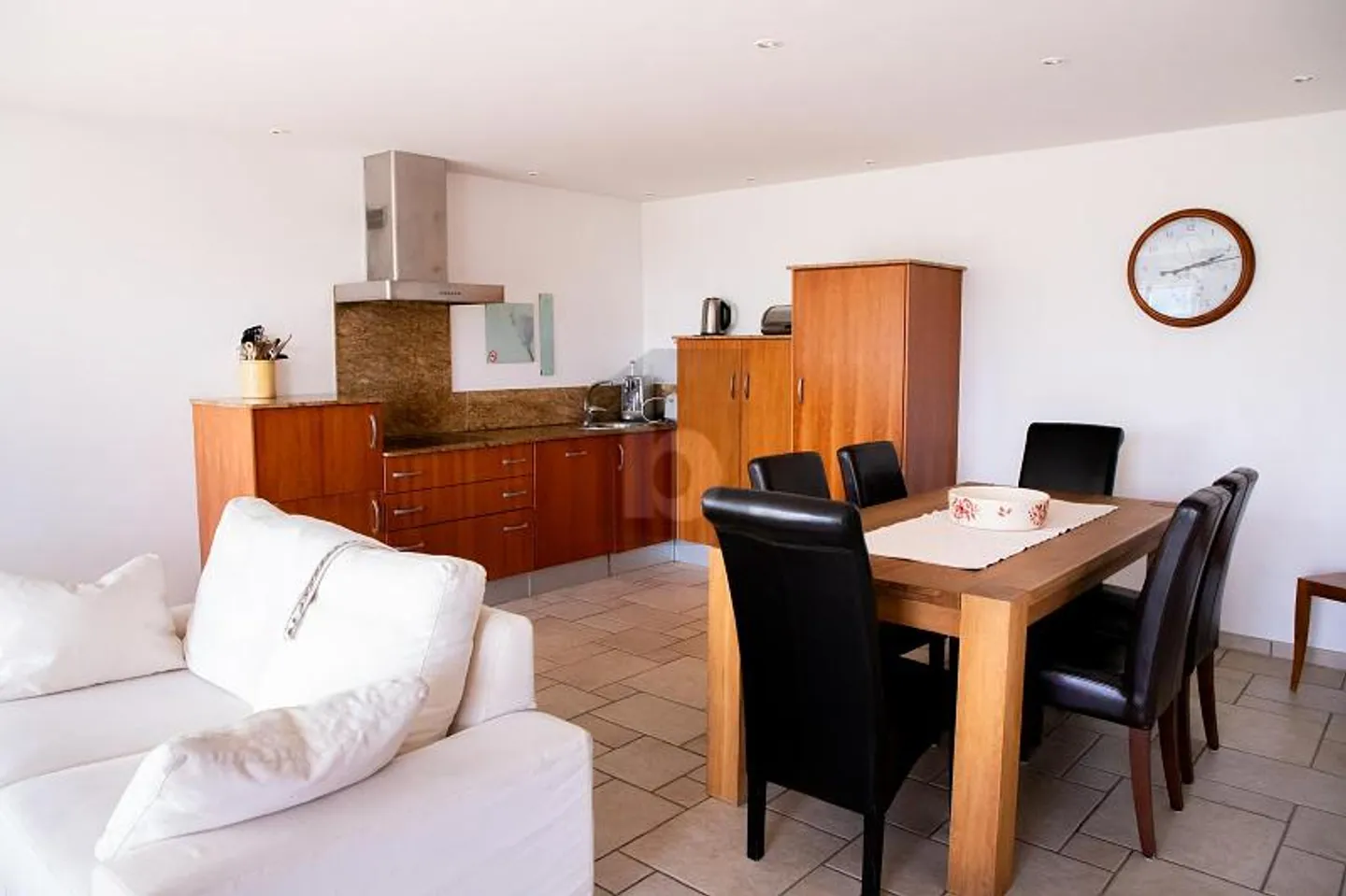 Farm 8.5 rooms - Photo 3 of 6