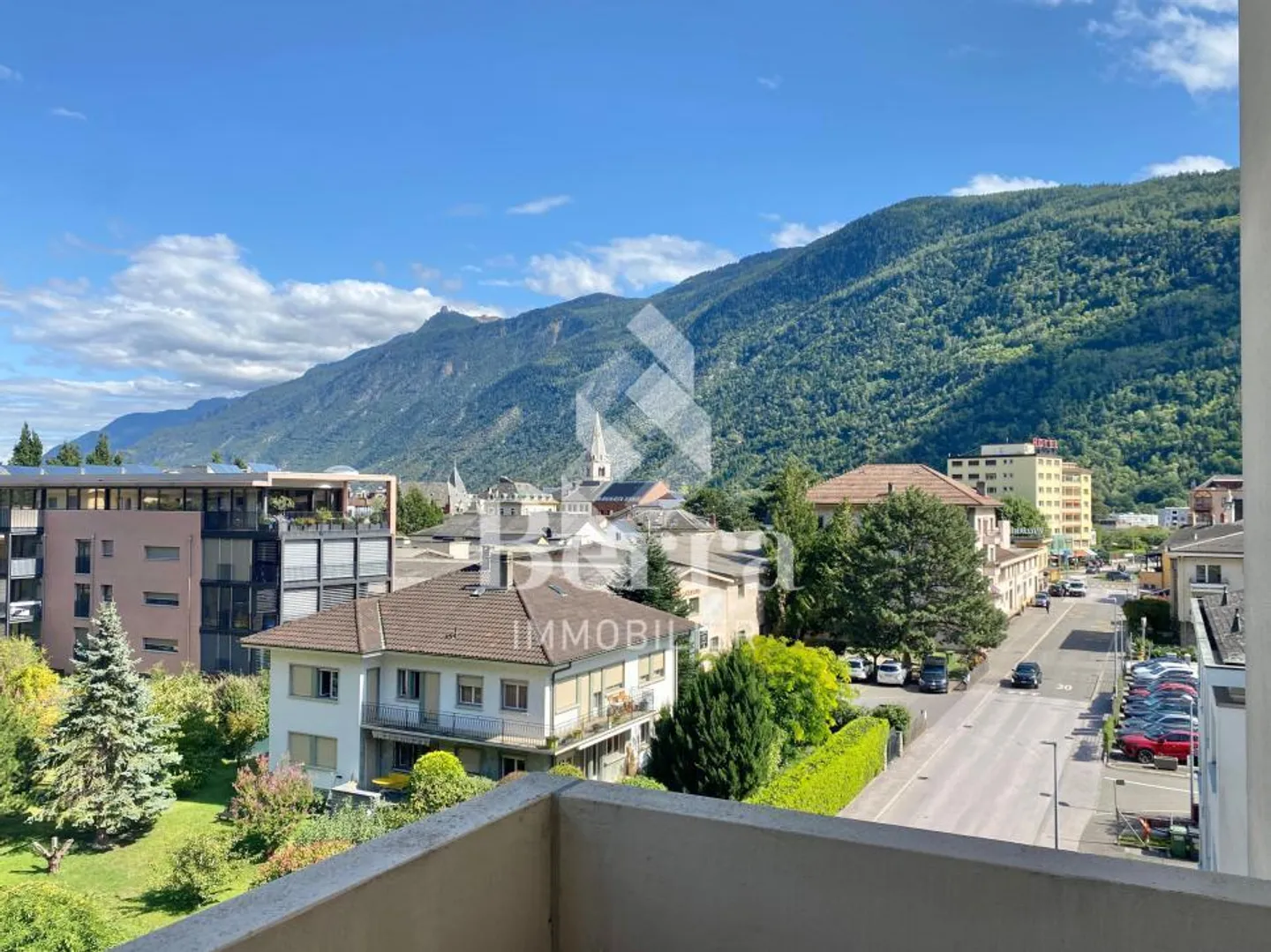 Appartement avec 4.5 pièces + bureau au centre de Martigny - Photo 6 sur 13