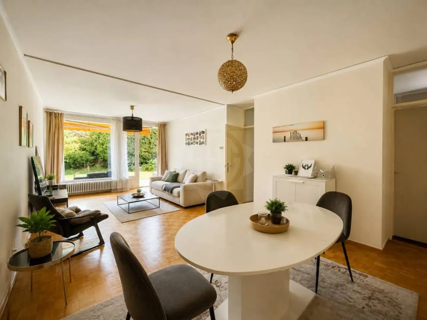 Incantevole Villa A Schiera - Foto 2 di 12