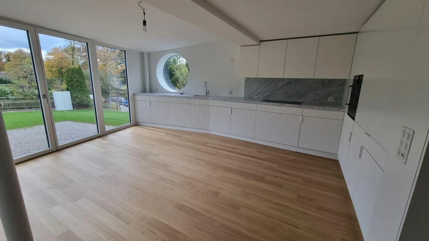 Modernes klassisches Familienhaus - Foto 3 von 13